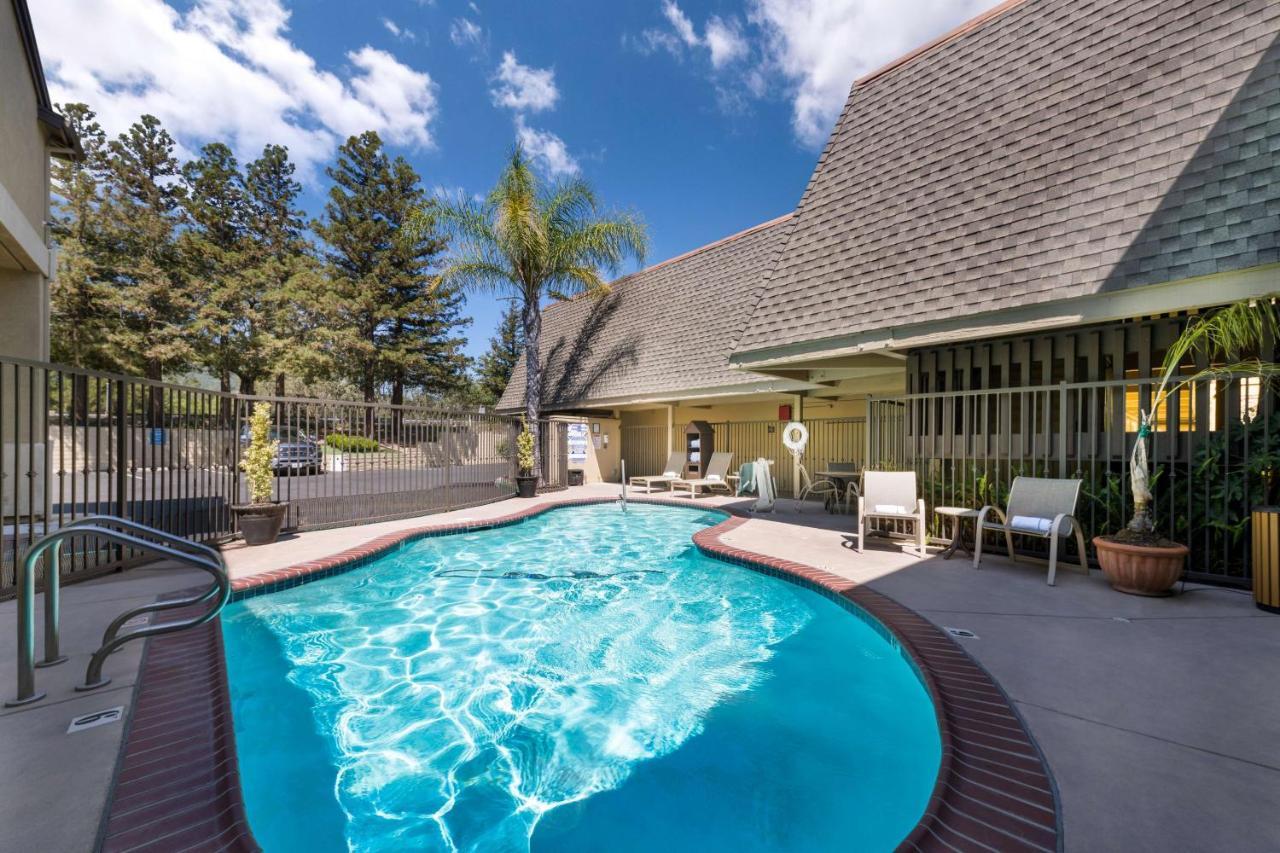 Best Western Danville Sycamore Inn Dış mekan fotoğraf