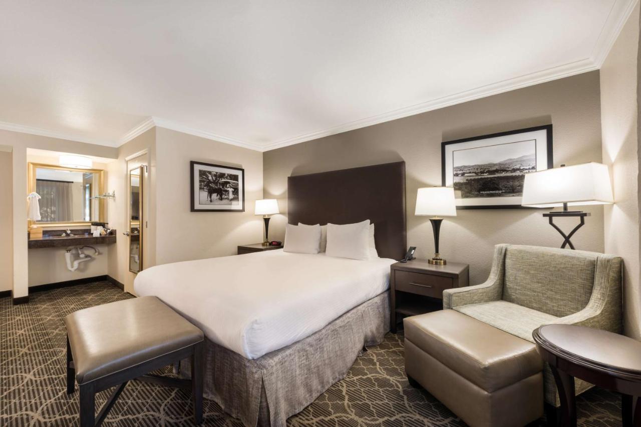 Best Western Danville Sycamore Inn Dış mekan fotoğraf